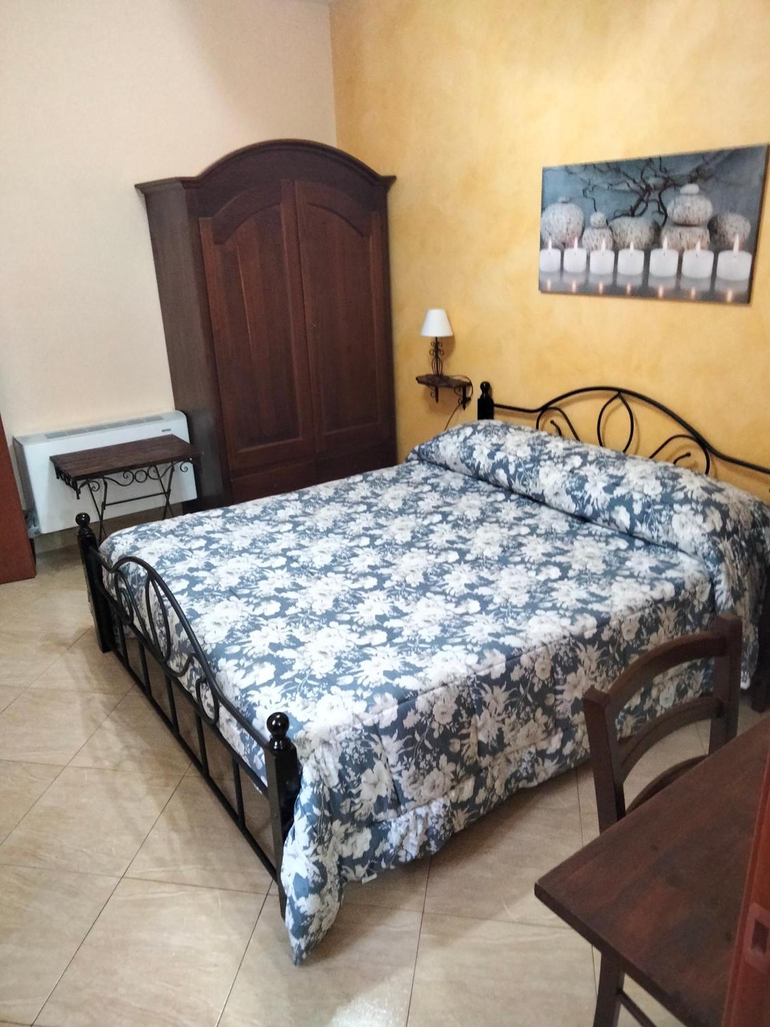 The & - Parcheggia Gratis Sotto Casa Ed Entra - 3*
