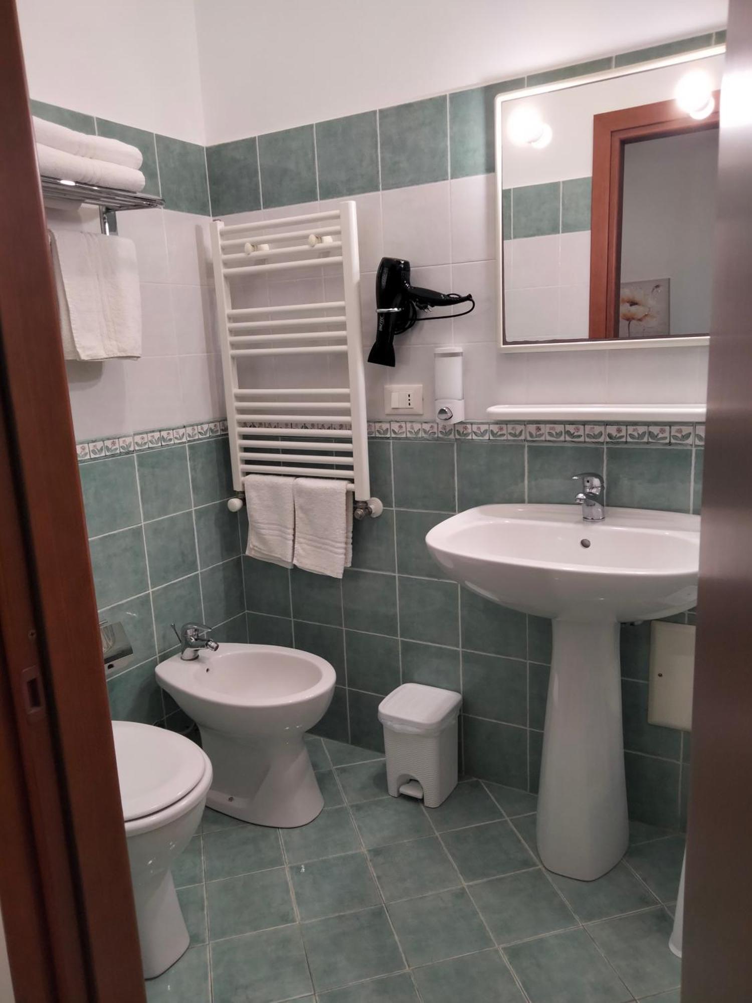 The & - Parcheggia Gratis Sotto Casa Ed Entra - Gasthof Mazara del Vallo